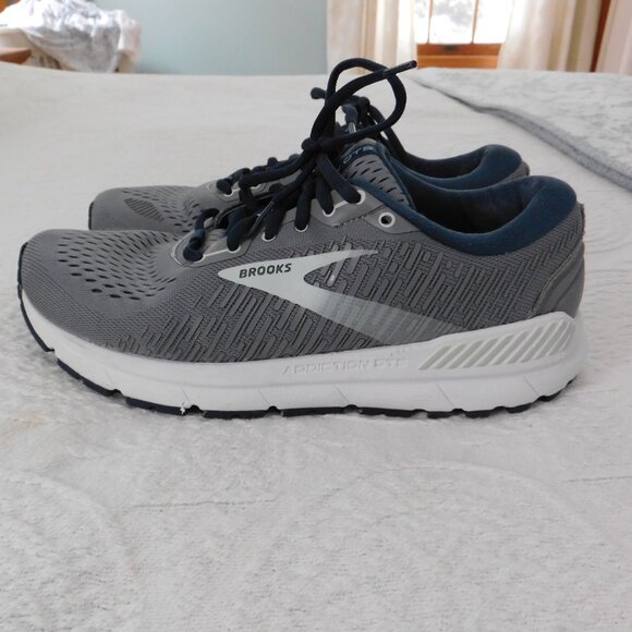 Brooks Addiction GTS 15 Womens 10 Wide Gray Running Shoes - Picture 3 of 7